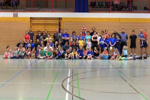 Die ganze Truppe