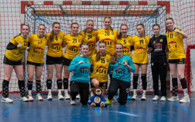 Weibliche Jugend B mit Platz 8 beim Kempa Ulzburg-Cup